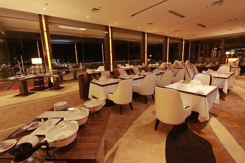 Royal Asnof Hotel Pekanbaru Exteriér fotografie